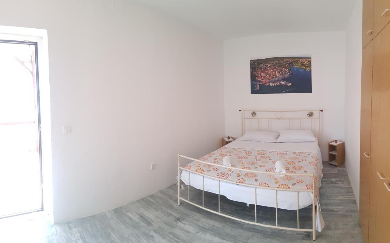 Apartmani Zem, Krk Krk Town Exterior foto
